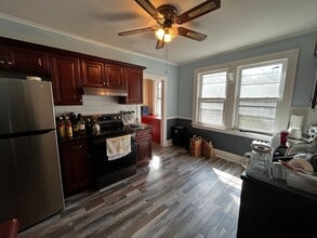 35 Outlook Ave in West Hartford, CT - Building Photo - Building Photo