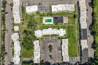Palms West Condominiums in Tallahassee, FL - Building Photo - Building Photo