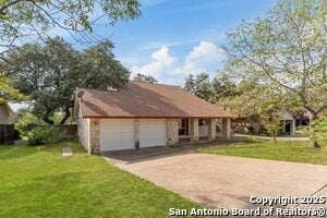 14115 Moss Farm St in San Antonio, TX - Building Photo - Building Photo