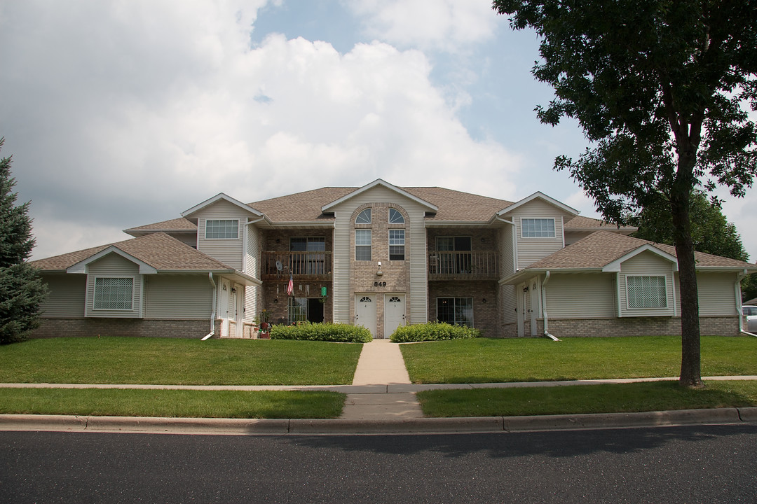 849 Jana Ln in Madison, WI - Foto de edificio