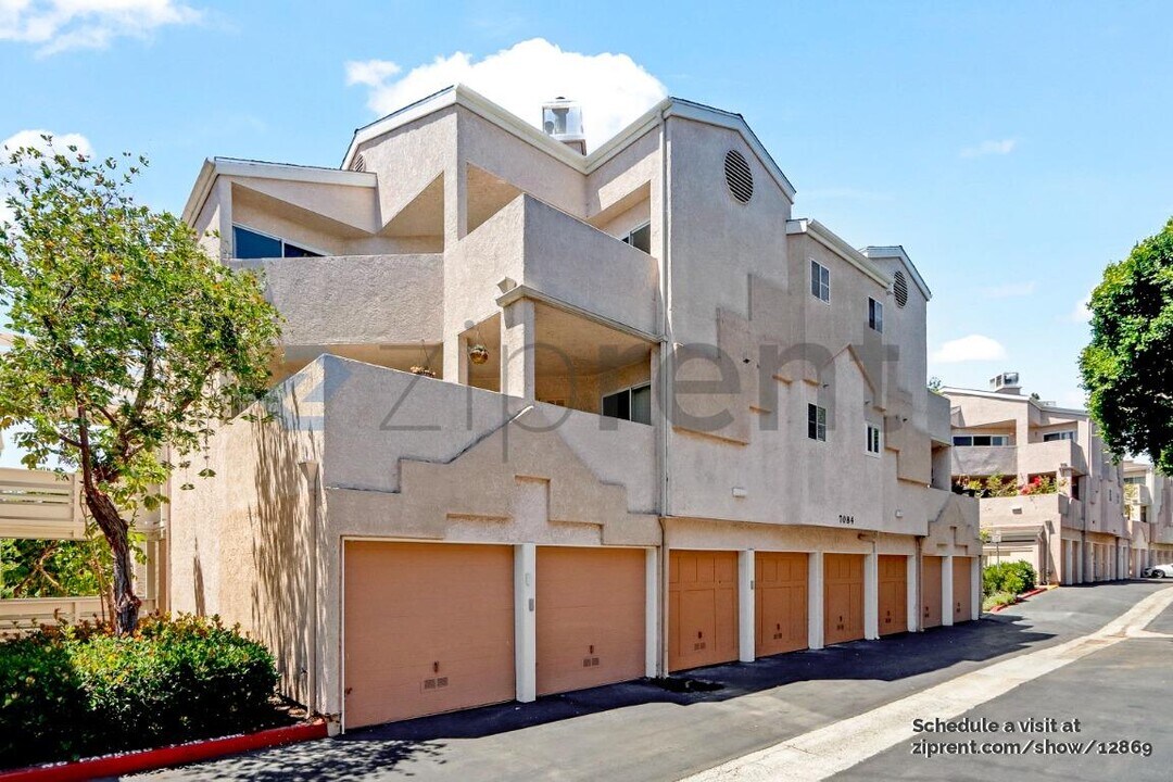 7084 Camino Degrazia in San Diego, CA - Building Photo
