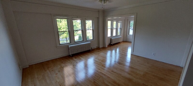 913 E Kilbourn Ave-Unit -31 in Milwaukee, WI - Building Photo