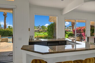 189 White Horse Trail in Palm Desert, CA - Building Photo - Building Photo