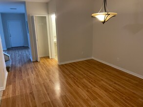 30205 Swinford Ln in Wesley Chapel, FL - Foto de edificio - Building Photo