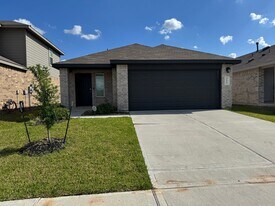 5626 Vintage Oakmont Dr in Spring, TX - Building Photo