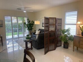253 SW Coconut Key Way in Port St. Lucie, FL - Building Photo - Building Photo