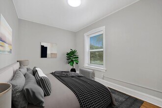 4744 W Roscoe St in Chicago, IL - Building Photo - Building Photo