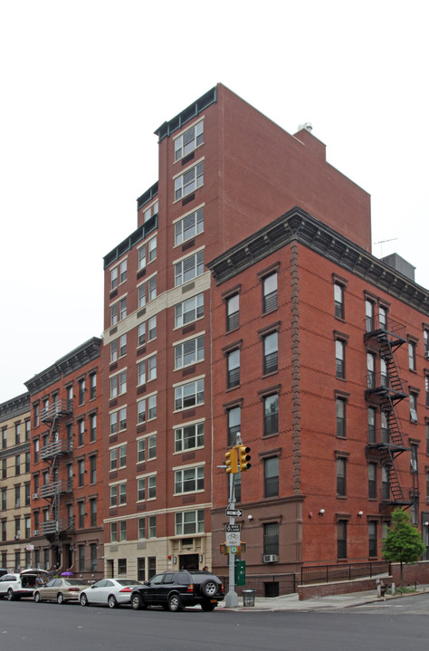 Parkside Flats in New York, NY - Building Photo