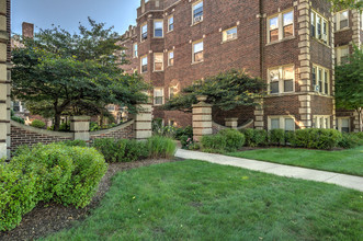 Oak Park Residence Corporation in Oak Park, IL - Building Photo - Building Photo