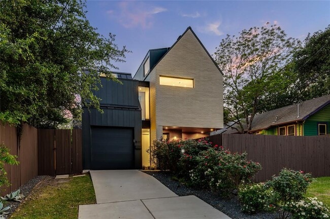 property at 811 W James St