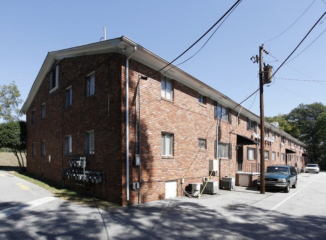 Willingham Apartment Homes in Atlanta, GA - Foto de edificio - Building Photo