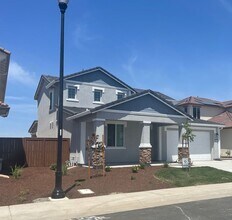 4064 Happy Camper Wy in Roseville, CA - Building Photo - Building Photo