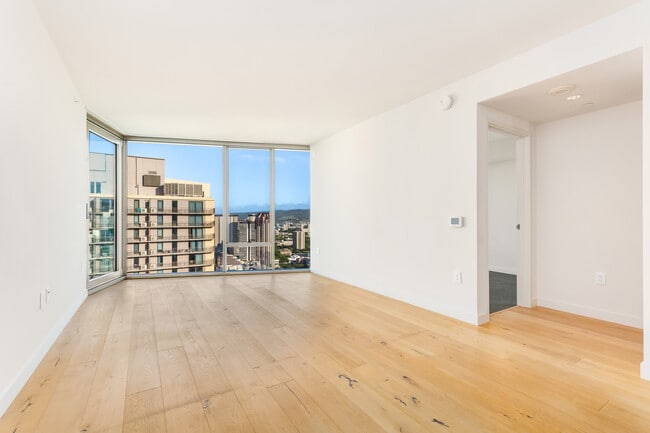 1001 Queen St, Unit 3807 in Honolulu, HI - Building Photo - Building Photo