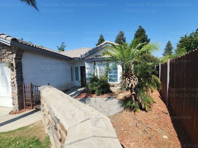 9700 Bossa Nova Ct in Bakersfield, CA - Building Photo - Building Photo