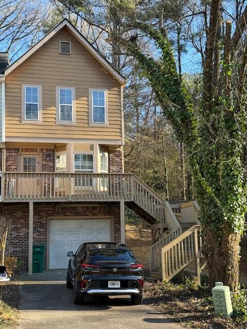 property at 5124 Laurel Bridge Ct SE