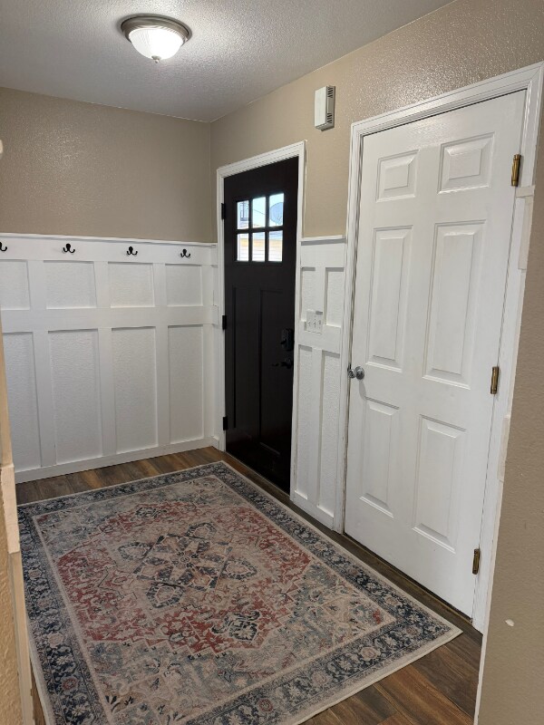 609 Dinwoody Way in Rock Springs, WY - Foto de edificio - Building Photo