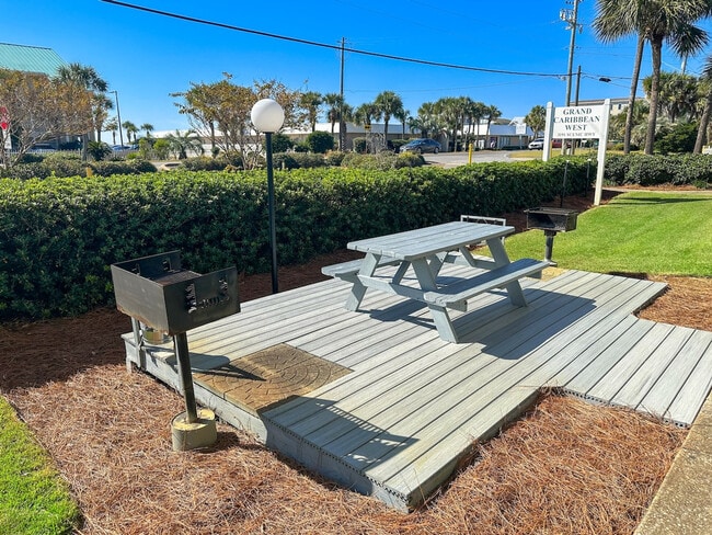 3191 Scenic Hwy 98 in Destin, FL - Building Photo - Building Photo