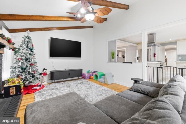 203 Jonathan Ln in Evesham, NJ - Building Photo - Building Photo