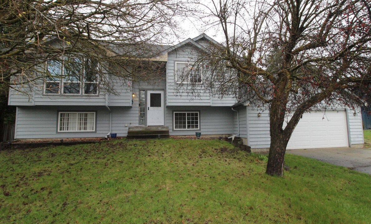 522 W Teal Ave in Spokane, WA - Building Photo