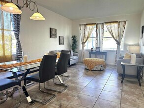 930 Oxford Dr in Davenport, FL - Building Photo - Building Photo