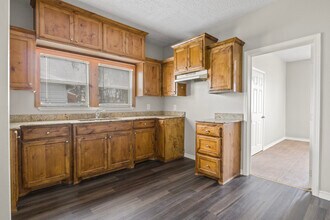 315 Elm St in Pittsburg, TX - Building Photo - Building Photo