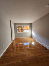 227 Fairfield St, Unit 1L in New Haven, CT - Building Photo - Building Photo