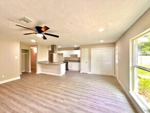 4819 Porter Ridge Dr in Houston, TX - Building Photo - Building Photo