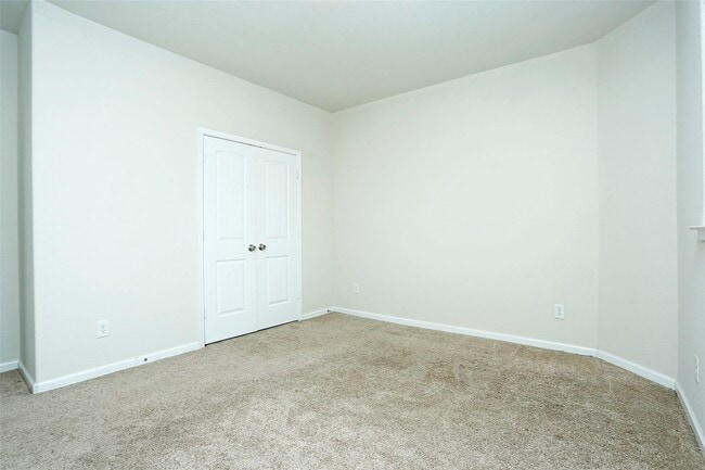 property at 13823 Leabrandon Ln