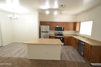 4564 S Marble St in Gilbert, AZ - Building Photo - Building Photo