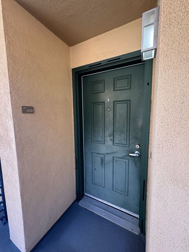 330 J St in San Diego, CA - Building Photo - Building Photo