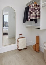 23 West in Philadelphia, PA - Foto de edificio - Building Photo