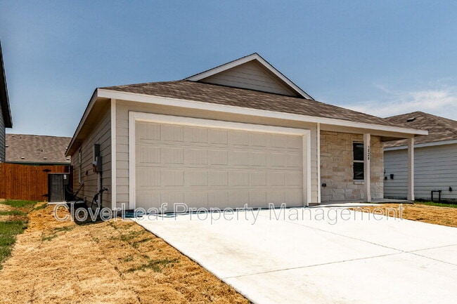 3828 High Tide in Seguin, TX - Building Photo - Building Photo
