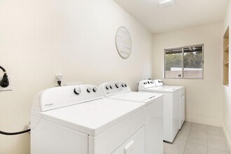 2610 S Ventura Dr in Tempe, AZ - Building Photo - Building Photo