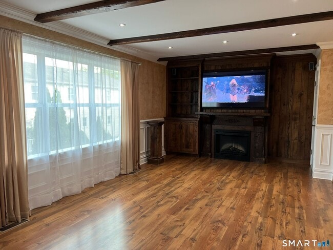 15 Ferris Ave in Norwalk, CT - Building Photo - Building Photo