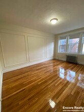1690 Commonwealth Ave, Unit #7 in Boston, MA - Building Photo - Building Photo
