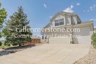 5460 Spoked Wheel Dr in Colorado Springs, CO - Building Photo