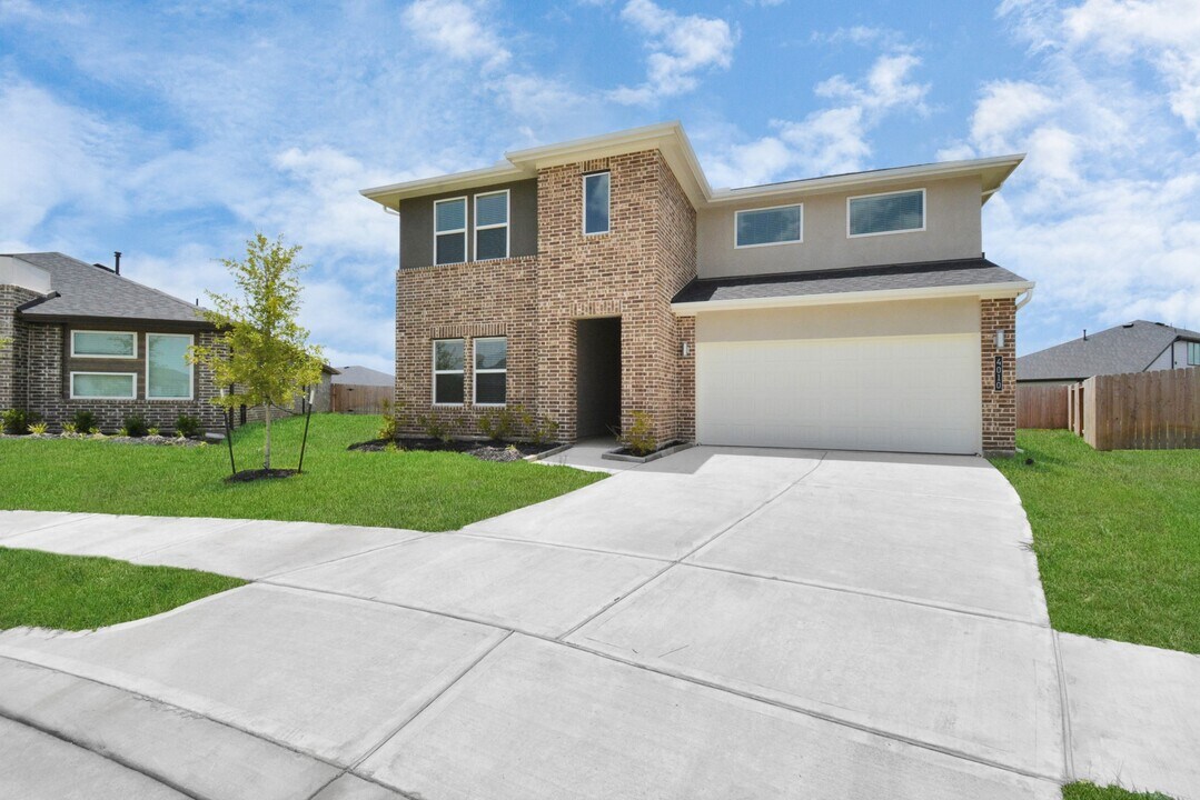 4010 Elk Crk Ct in Katy, TX - Foto de edificio