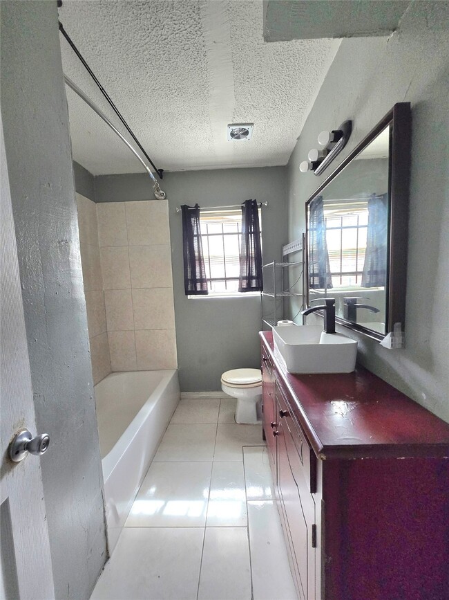 property at 5530 Elm Spring Dr