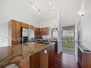 75-6081-6081 Ali‘i Dr in Kailua Kona, HI - Building Photo - Building Photo