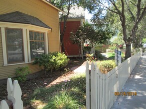 1725 Santa Barbara Ave in San Luis Obispo, CA - Building Photo - Building Photo