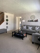 819 Prospect Ln in Hamilton, OH - Building Photo - Building Photo