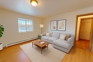 Amber Ridge in Wasilla, AK - Building Photo