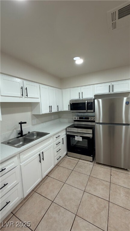 1961 Sycamore Ave in Pahrump, NV - Building Photo - Building Photo