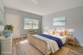 Boutique Apts // Bayside Apts LLC in Miami, FL - Building Photo - Interior Photo