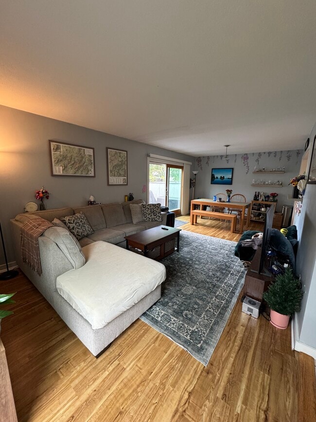property at 204 Ledgewood Cir
