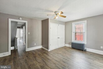 731 W Lafayette St in Norristown, PA - Building Photo - Building Photo