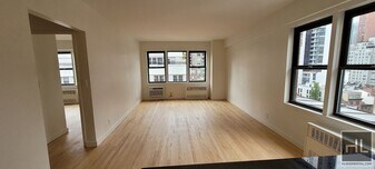 EAST 36 STREET, Unit 11A in New York, NY - Building Photo