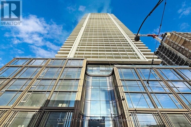 88 Queen St E in Toronto, ON - Building Photo - Building Photo