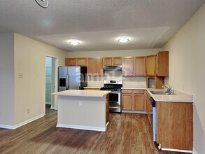 12859 Old Glory Dr in Fishers, IN - Building Photo - Building Photo