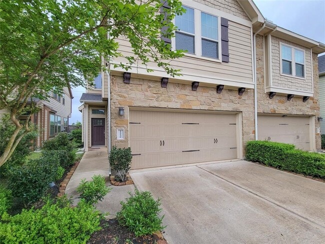 5550 Purple Meadow Ln in Fulshear, TX - Building Photo - Building Photo